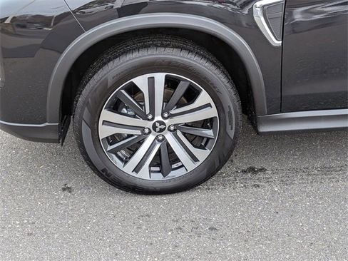 New 2025 Mitsubishi Outlander Sport SE image 11