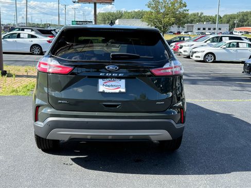 Used 2024 Ford Edge SEL AWD/4WD image 6