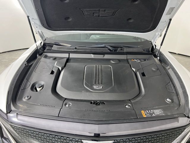 Certified 2024 Cadillac Lyriq Sport RWD image 31