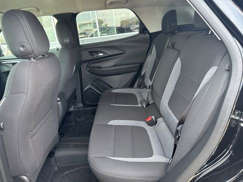 New 2025 Chevrolet TrailBlazer LT w/ Convenience Package image 13