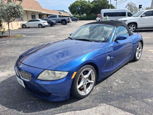 Used 2006 BMW Z4 3.0si RWD image 2