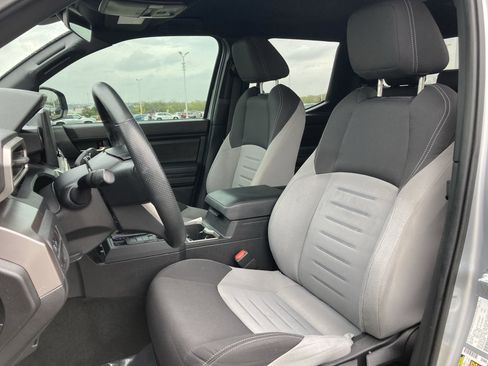 Used 2024 Toyota Tacoma TRD Sport image 13