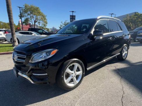 Used 2016 Mercedes-Benz GLE 350 4MATIC image 4