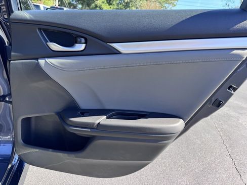 Used 2021 Honda Civic Touring image 28