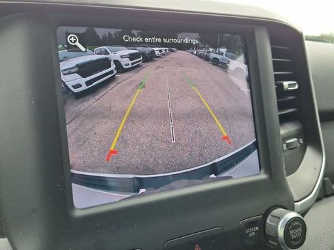 Used 2021 RAM 1500 Big Horn AWD/4WD image 18