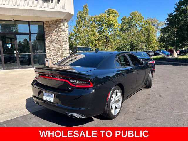 Used 2016 Dodge Charger R/T w/ Navigation & Travel Group RWD image 8