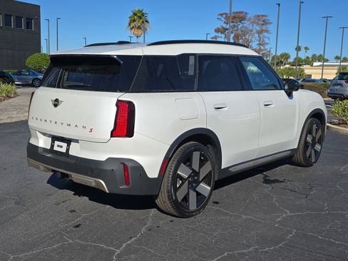 Certified 2025 MINI Cooper Countryman S w/ Comfort Package Max image 4