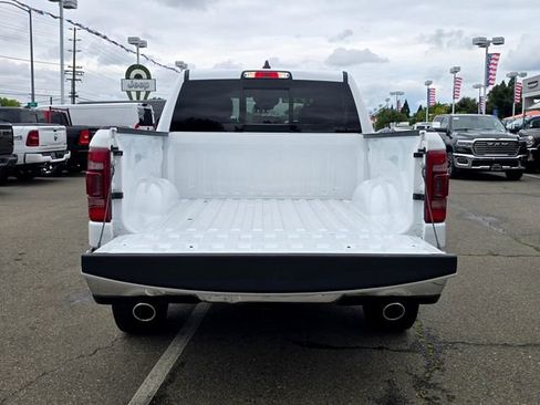 Used 2024 RAM 1500 Limited AWD/4WD image 33