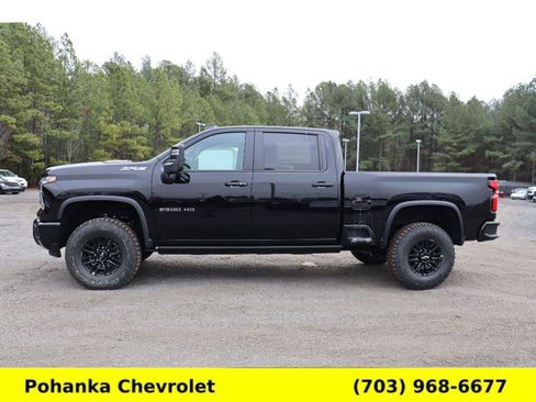 New 2026 Chevrolet Silverado 2500 ZR2 image 4
