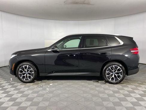 Used 2025 BMW X3 xDrive30i w/ Premium Package image 4