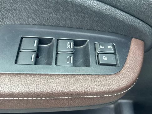 Used 2025 Honda Ridgeline RTL image 8
