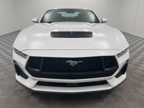 Used 2024 Ford Mustang GT Premium image 3