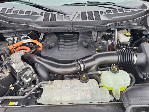 Used 2023 Ford F150 Limited image 35