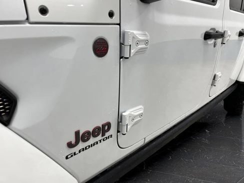 Used 2022 Jeep Gladiator Rubicon w/ LED Lighting Group image 35