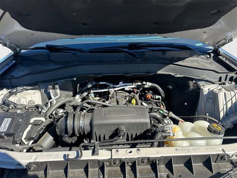Used 2022 Ford Explorer XLT w/ Class IV Trailer Tow Package image 14