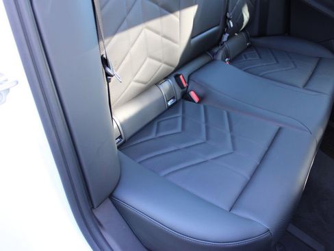 New 2026 BMW 530i xDrive 530i xDrive w/ M Sport Package image 27