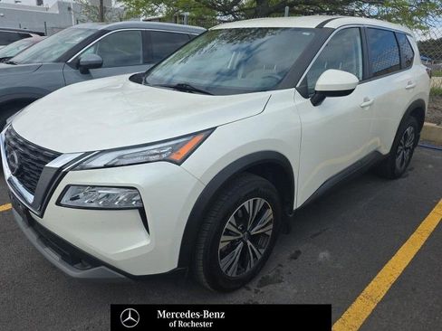 Used 2023 Nissan Rogue SV AWD/4WD image 1