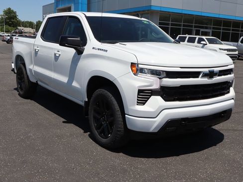 New 2026 Chevrolet Silverado 1500 RST w/ RST Select Package AWD/4WD image 2