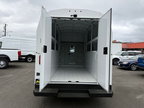 New 2024 Ford Transit 350 Transit-KUV w/ Interior Upgrade Package image 6