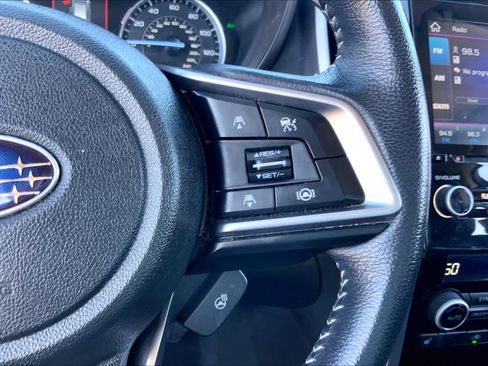 Used 2022 Subaru Ascent Limited image 25