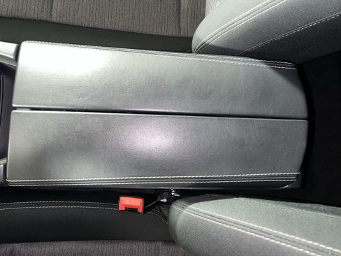 Used 2023 Nissan Rogue SV FWD image 23