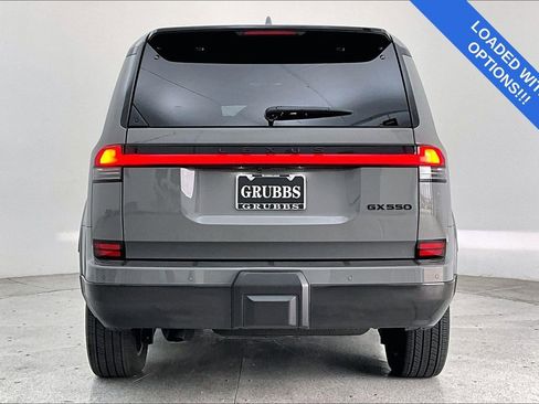 Used 2025 Lexus GX 550 image 6