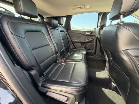 Used 2024 Ford Escape Platinum AWD/4WD image 14