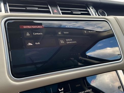 Used 2019 Land Rover Range Rover HSE image 56