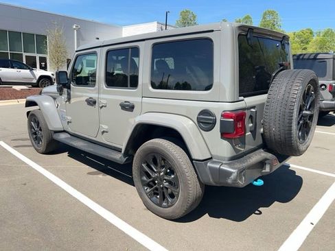 Used 2023 Jeep Wrangler Unlimited Sahara w/ Cold Weather Group image 11