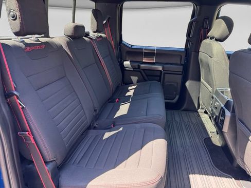 Used 2018 Ford F150 XLT w/ Equipment Group 302A Luxury AWD/4WD image 17
