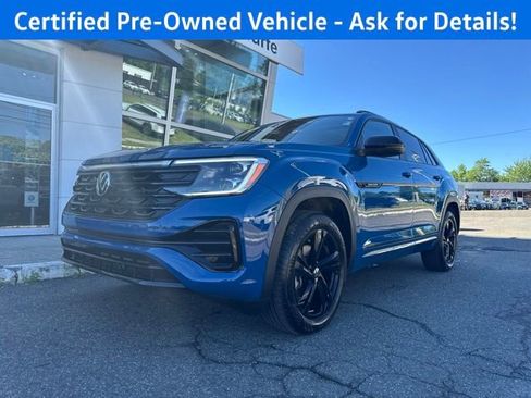 Certified 2025 Volkswagen Atlas Cross Sport SEL R-Line AWD/4WD image 2
