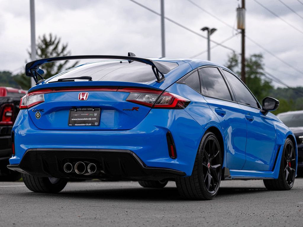 Used 2025 Honda Civic Type R image 4