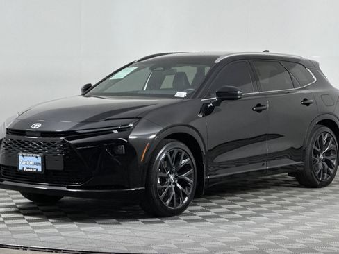 Certified 2025 Toyota Crown Signia w/ Advanced Technology Package image 8