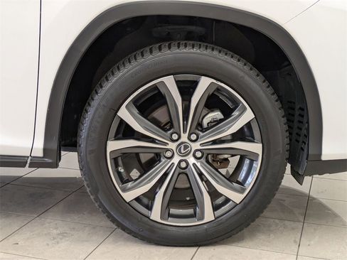 Used 2020 Lexus RX 350L FWD w/ Premium Package image 12