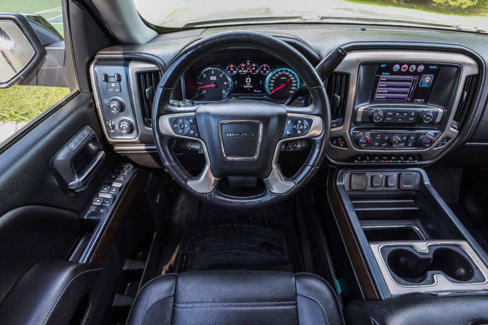 Used 2018 GMC Sierra 1500 Denali w/ Denali Ultimate Package AWD/4WD image 25