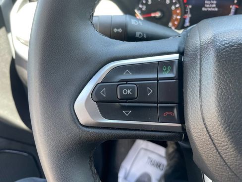 Certified 2025 Jeep Compass Limited AWD/4WD image 25