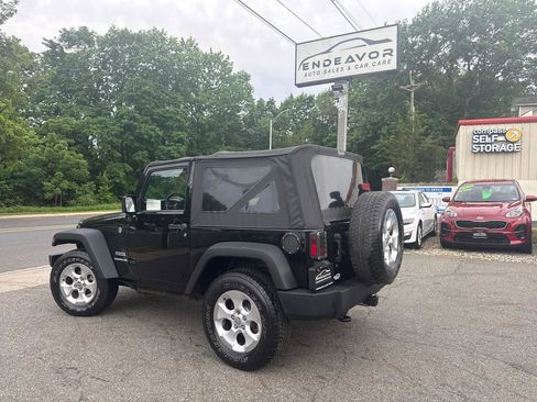 Used 2013 Jeep Wrangler Sport w/ Connectivity Group AWD/4WD image 5