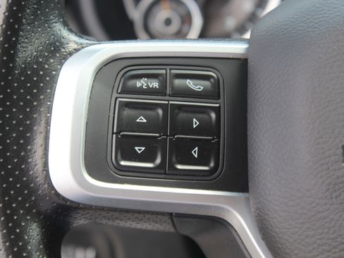 Used 2019 RAM 2500 Big Horn image 8