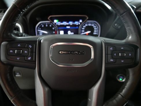 Used 2019 GMC Sierra 1500 Denali w/ Denali Ultimate Package AWD/4WD image 25