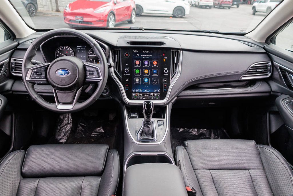 Used 2025 Subaru Outback Touring XT AWD/4WD image 37