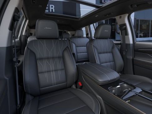 New 2026 Buick Enclave Avenir image 16