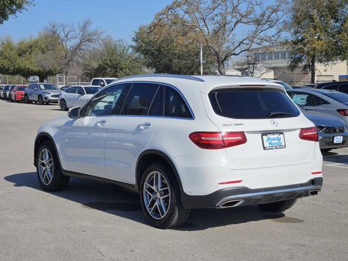 Used 2017 Mercedes-Benz GLC 300 image 5
