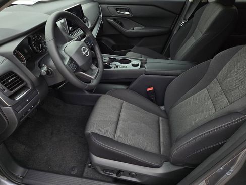 New 2026 Nissan Rogue SV AWD/4WD image 19