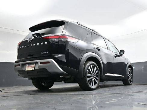 Used 2024 Nissan Pathfinder Platinum w/ Cargo Package image 41