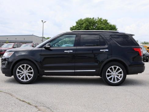 Used 2016 Ford Explorer Limited FWD image 8