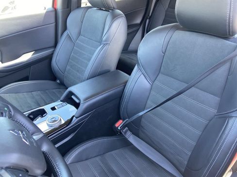 Used 2025 Mitsubishi Outlander SE FWD image 15