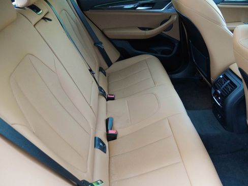 Used 2025 BMW X4 M40i AWD/4WD image 36