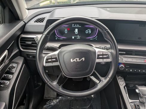 Used 2025 Kia Telluride S AWD/4WD image 20