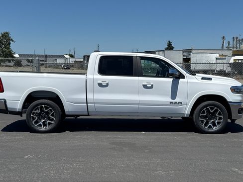New 2026 RAM 1500 Laramie AWD/4WD image 2