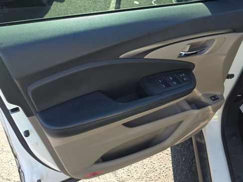 Used 2017 Honda Pilot EX-L image 7